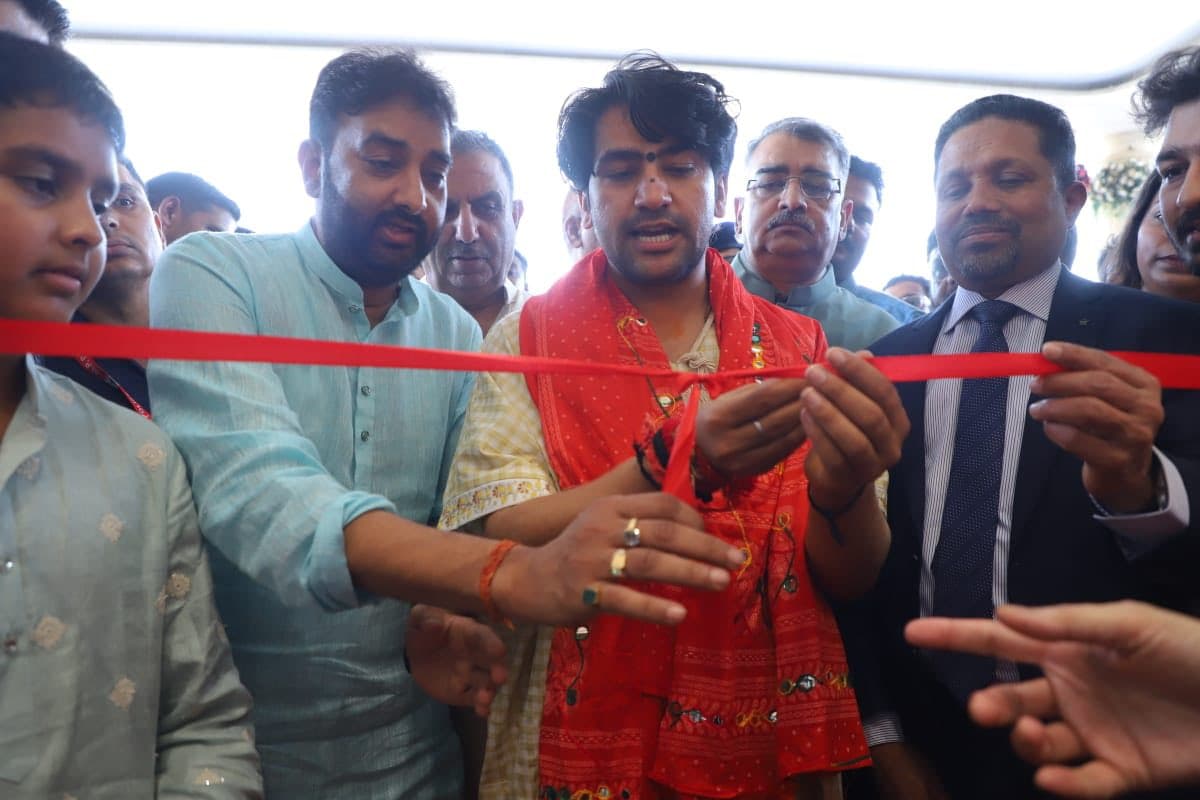 Media coverage of inauguration of Region’s 1st Most Advanced Varian Vital Beam LINAC Radiotherapy & PET CT Scan Machine.